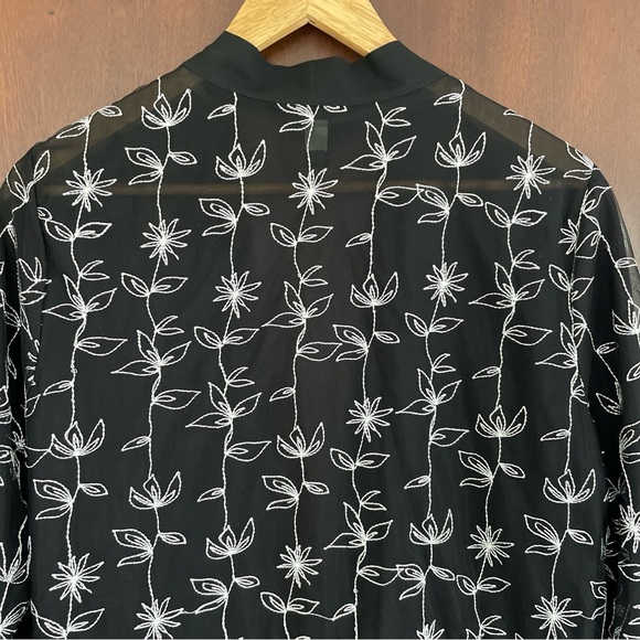 NWT Alfani Pleated Embroidered Side Split Long Sheer kimono - Picture 8 of 16